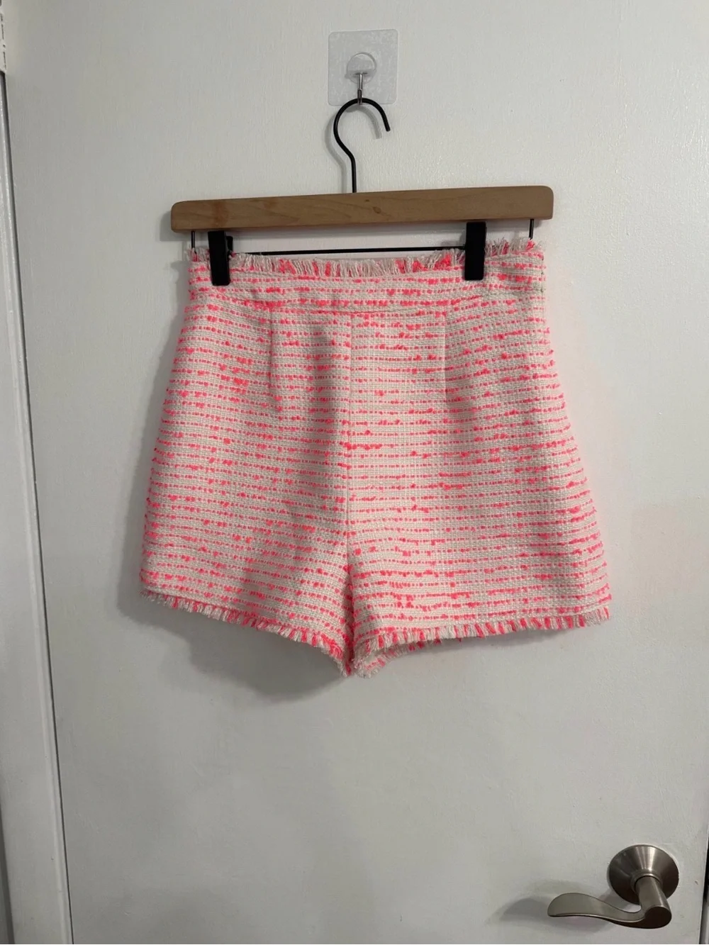 Cinq à Sept Coronado Tweed Shorts | Size 6 | MSRP $295